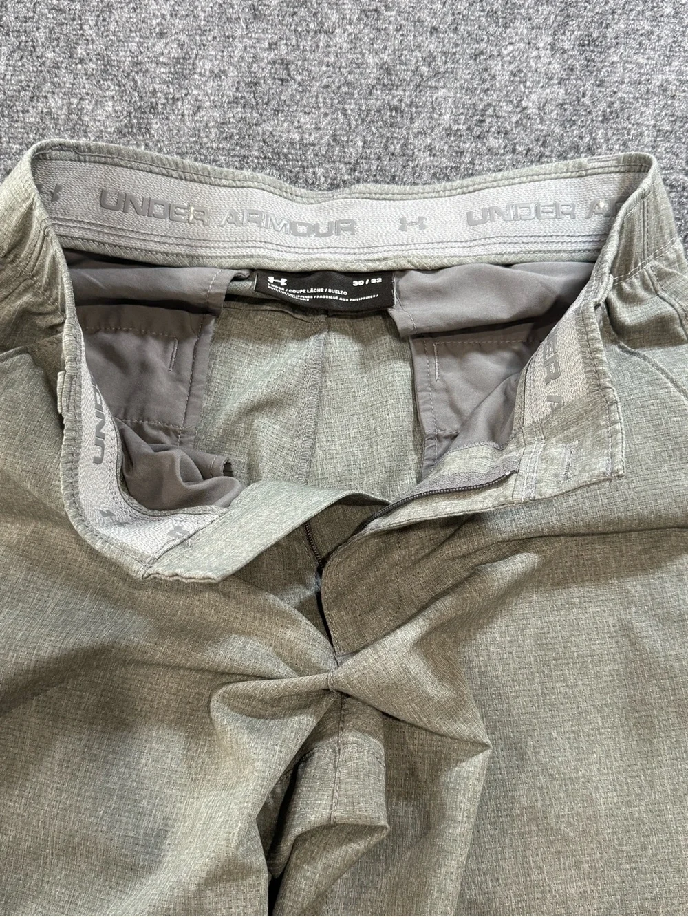 Under Armour Men's Dress Pants in Charcoal Gray
